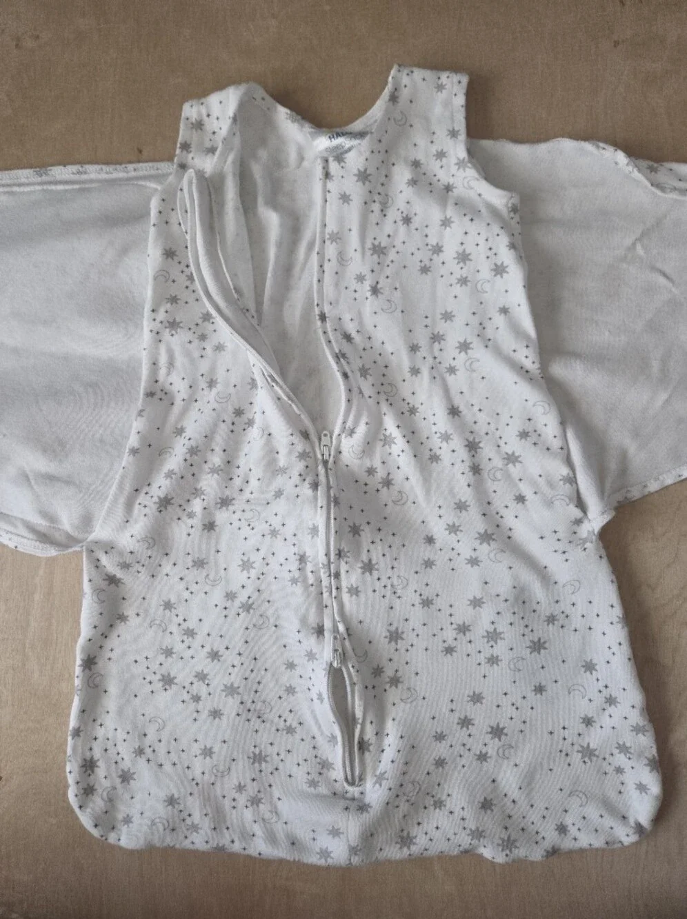 Halo Baby Sleep Sack Swaddles White with Gray Star And Solid Cream